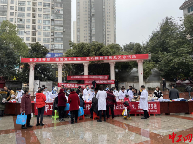 互联网服务部引领青年成长之路